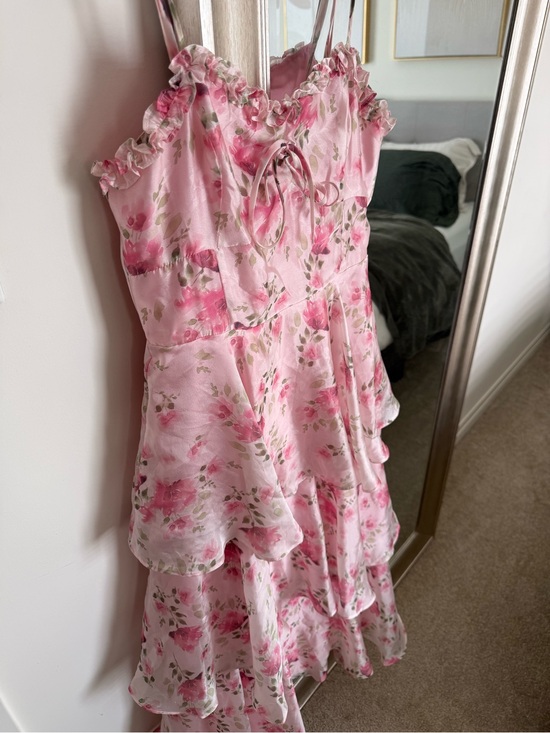Lulus Dresses & Skirts - Lulu's Pink Floral Ruffled Midi Dress